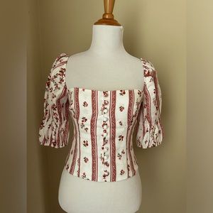 NWOT Reformation Norton top in Vienna print. Size 2 and in perfect condition.